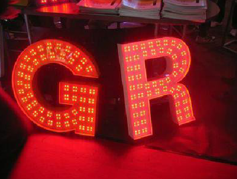 仁寿LED发光字常见的安装误区。